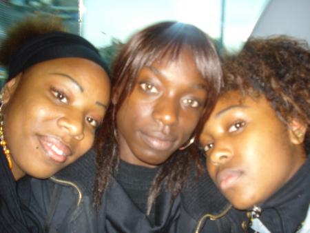 Marie,Véro ans Me!!!